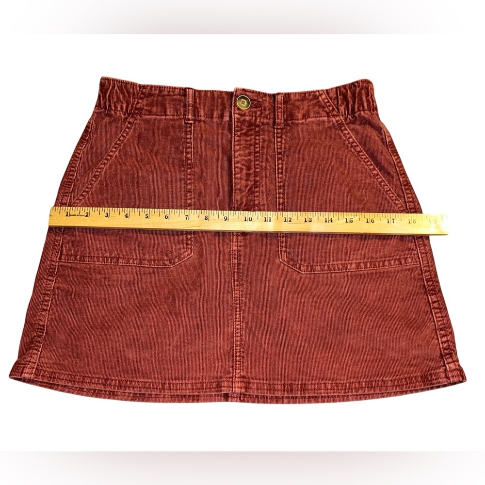 American Eagle Outfitters Red-burgundy seasonal corduroy Skirt size 6 - Picture 2 of 11